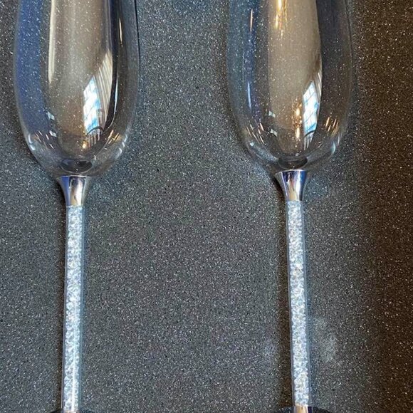 COPY - Swarovski Champagne Flutes - Picture 4 of 4